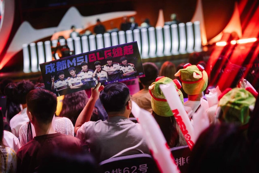 体育博彩中的“情绪透支”。（体育博彩中的情绪耗竭）