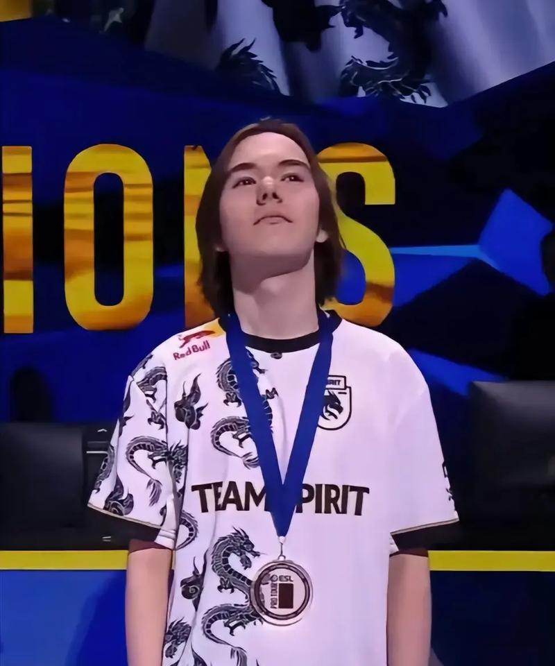 s1mple 转会 FaZe Clan 可能不会发生